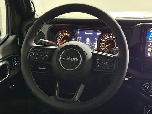 Used 2024 Jeep Wrangler Unlimited Sport image 25