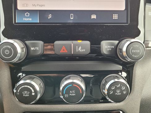 New 2025 RAM 1500 Tradesman image 15