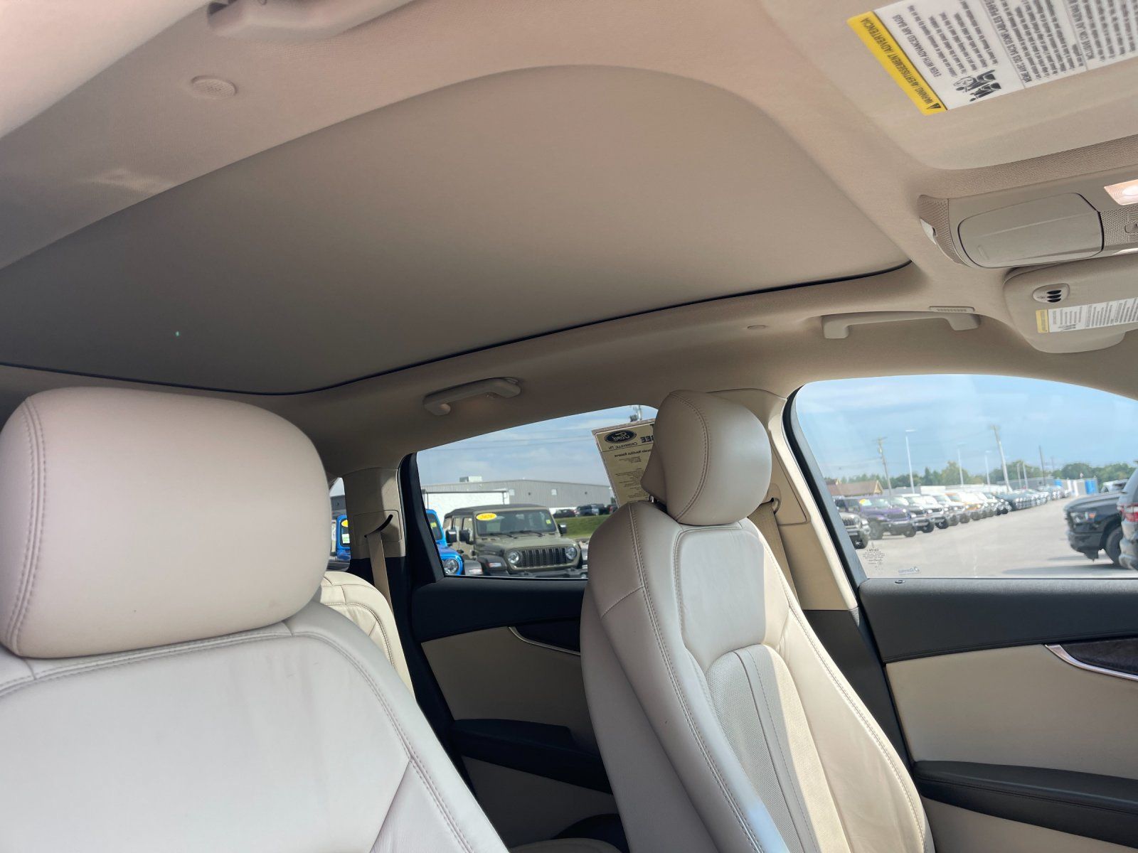 Used 2019 Lincoln Nautilus Reserve FWD image 20
