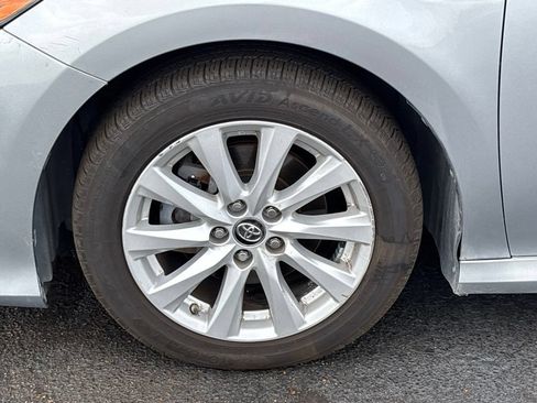 Used 2019 Toyota Camry LE w/ Convenience Package FWD image 26