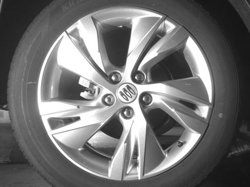 Used 2025 Buick Encore GX Preferred image 15