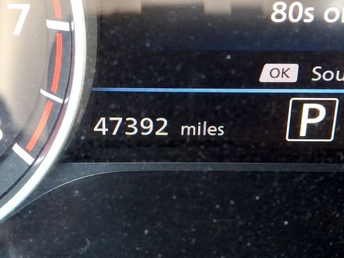 Used 2022 Nissan Sentra SV w/ All-Weather Package FWD image 22