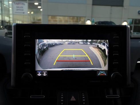 Used 2019 Toyota RAV4 XSE image 8