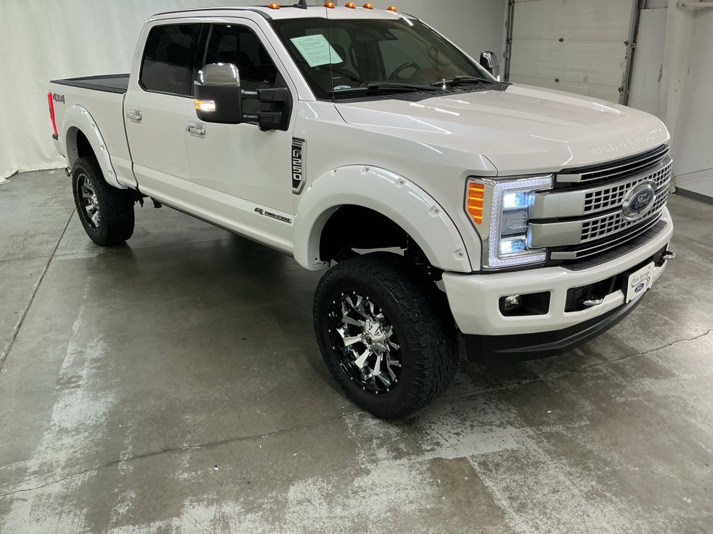 Used 2019 Ford F250 Platinum w/ Platinum Ultimate Package AWD/4WD image 15