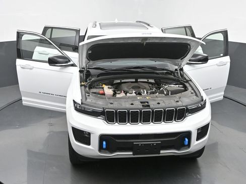 Used 2022 Jeep Grand Cherokee Overland image 67