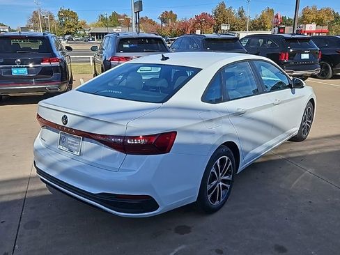 New 2026 Volkswagen Jetta Sport FWD image 5