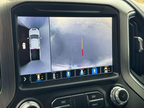 Used 2022 GMC Sierra 2500 Denali image 25