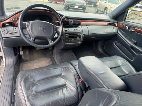 Used 2001 Cadillac De Ville Limousine image 10