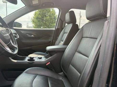 Certified 2024 GMC Terrain SLT w/ Infotainment Package II AWD/4WD image 27