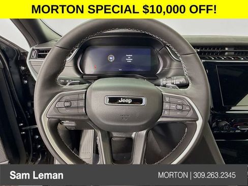 New 2025 Jeep Grand Cherokee L Altitude image 11