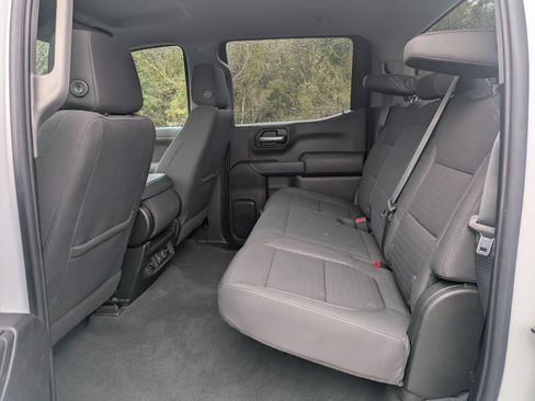 Used 2021 Chevrolet Silverado 1500 LT w/ Safety Package AWD/4WD image 24