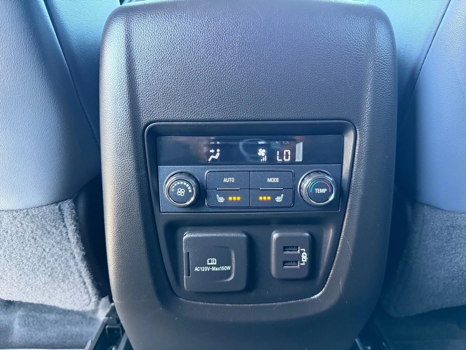 Used 2019 Buick Enclave Premium w/ Experience Buick Package FWD image 21
