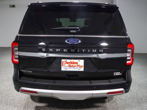 Used 2023 Ford Expedition Limited image 8