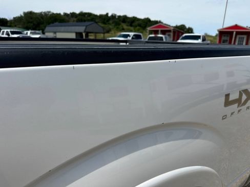 Used 2013 Ford F150 Lariat w/ Lariat Chrome Pkg AWD/4WD image 38
