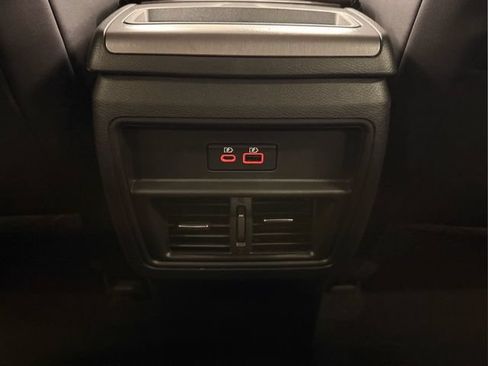 Certified 2024 Nissan Murano SV w/ SV Midnight Edition Package FWD image 17