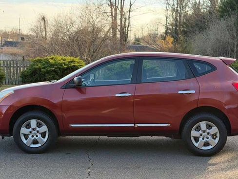 Used 2011 Nissan Rogue S image 4