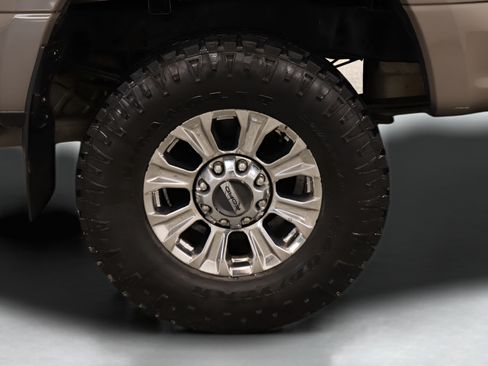 Used 2019 Ford F250 Lariat w/ Lariat Ultimate Package AWD/4WD image 36
