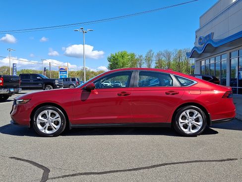 Used 2024 Honda Accord LX image 7