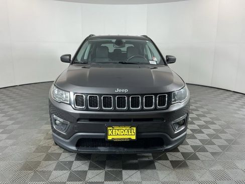 Used 2018 Jeep Compass Latitude w/ Popular Equipment Group image 2