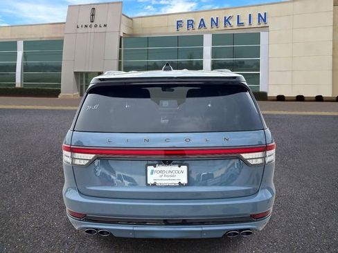 New 2025 Lincoln Aviator Black Label w/ Black Label Special Edition AWD/4WD image 6