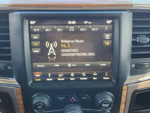 Used 2018 RAM 3500 Laramie Longhorn image 20