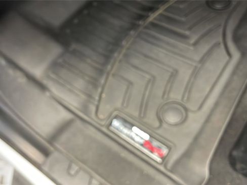 Used 2019 Ford F350 Lariat w/ Lariat Ultimate Package AWD/4WD image 19