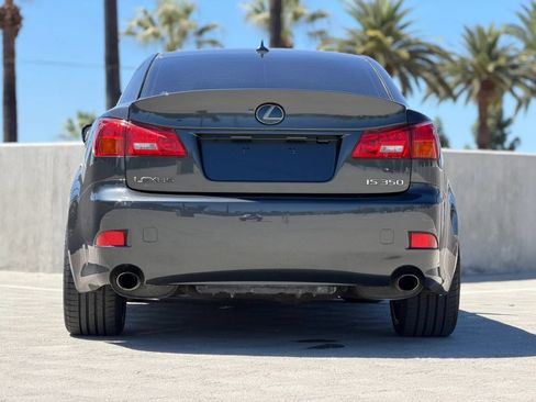 Used 2008 Lexus IS 350 w/ Premium Pkg RWD image 2