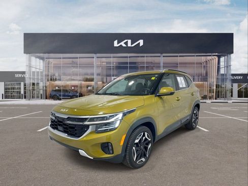 Used 2024 Kia Seltos SX w/ SX Sunroof Package image 4