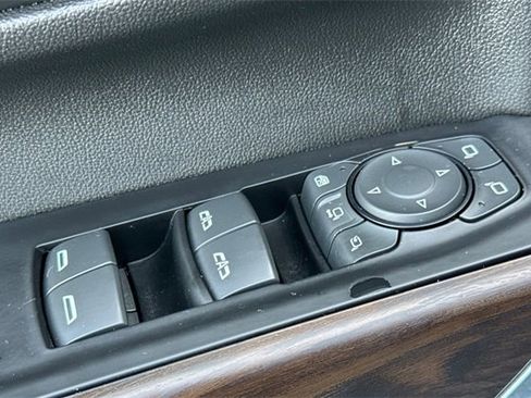 Used 2020 GMC Sierra 2500 SLT w/ SLT Premium Plus Package image 12