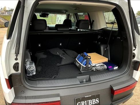 Used 2026 Hyundai Santa Fe SEL image 40