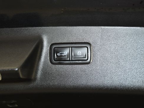 Used 2024 Hyundai Santa Fe Limited image 41