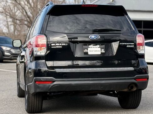 Used 2017 Subaru Forester 2.5i Premium w/ All-Weather Package image 3