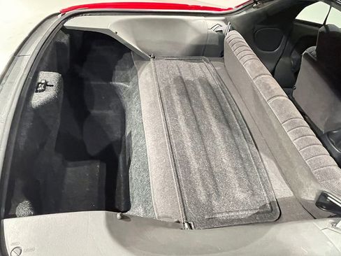 Used 1998 Pontiac Firebird Formula w/ Opt Pkg image 41