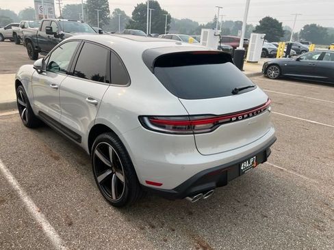 Used 2026 Porsche Macan AWD/4WD image 4