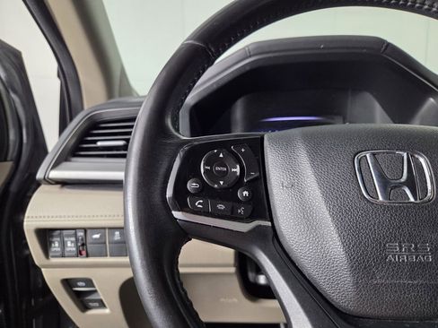 Used 2018 Honda Odyssey EX-L image 17