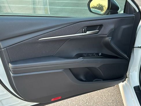 New 2025 Toyota Camry LE image 13