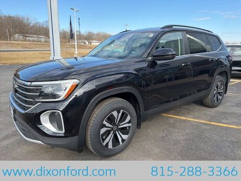 New 2026 Volkswagen Atlas SE image 3