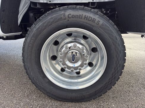 New 2026 Ford F450 XL w/ XL Chrome Package image 18