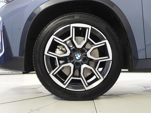 Used 2025 BMW X1 xDrive28i w/ Convenience Package AWD/4WD image 5