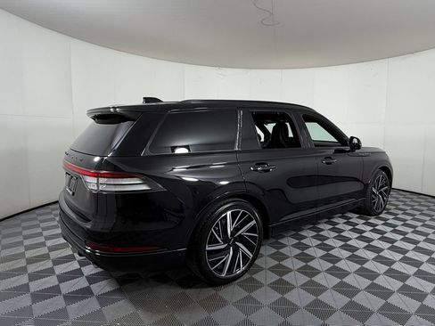 Used 2025 Lincoln Aviator Black Label w/ Jet Appearance Package AWD/4WD image 4