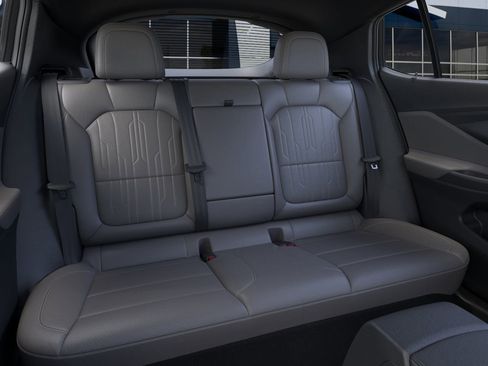 New 2026 Buick Envista Avenir image 41