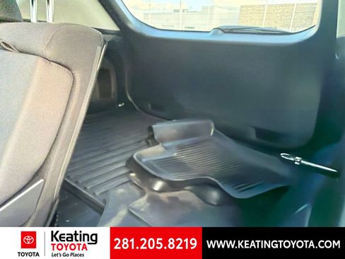 Used 2024 Toyota RAV4 LE AWD/4WD image 12