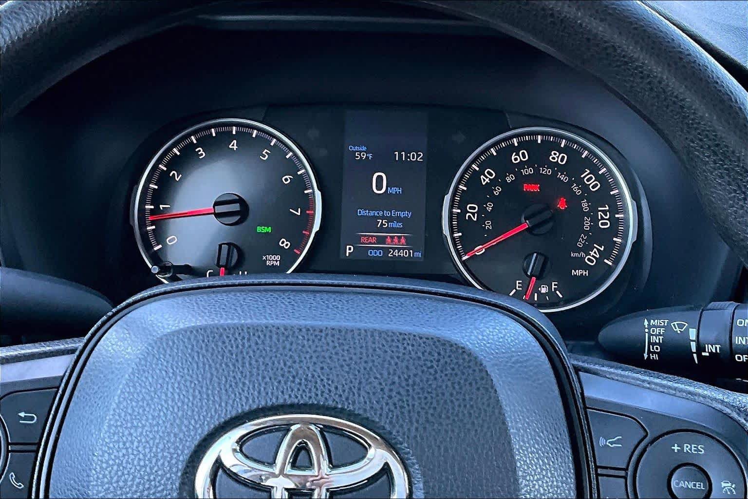 Certified 2022 Toyota RAV4 XLE AWD/4WD image 25