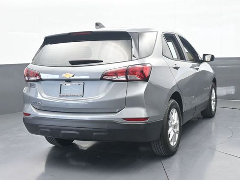 Used 2023 Chevrolet Equinox LS FWD image 5