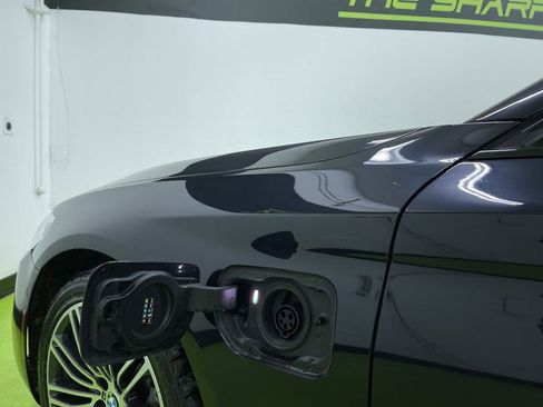 Used 2018 BMW 530e iPerformance image 15