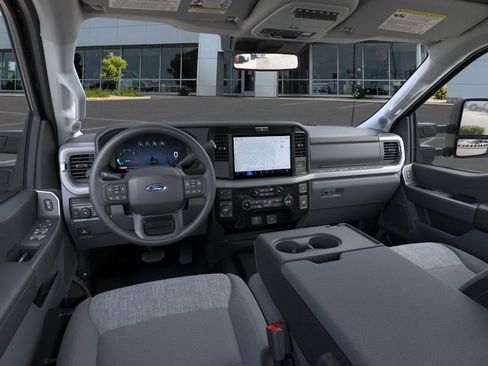 New 2026 Ford F250 XLT w/ XLT Premium Package image 10