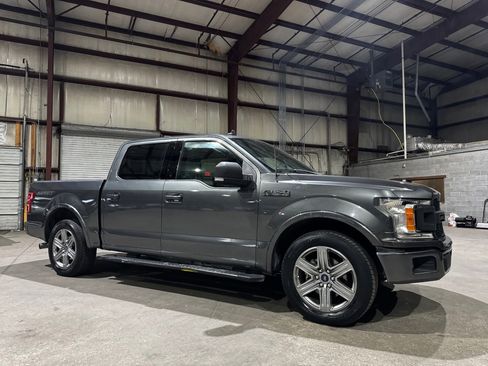 Used 2019 Ford F150 XLT w/ Equipment Group 302A Luxury RWD image 2