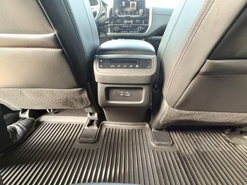 Used 2025 Nissan Pathfinder Rock Creek image 14