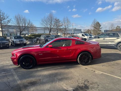 Used 2013 Ford Mustang GT Premium w/ Brembo Brake Pkg image 7