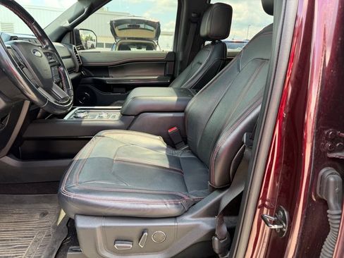 Used 2020 Ford Expedition Limited w/ Equipment Group 303A AWD/4WD image 16